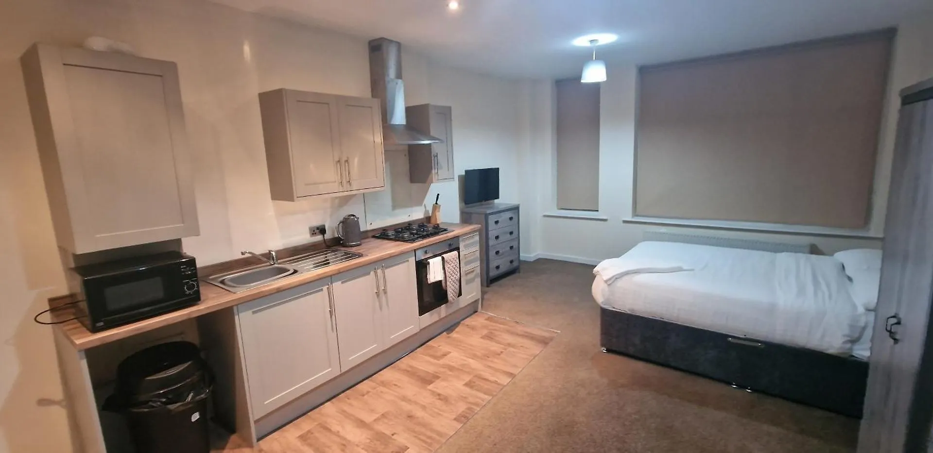 Guest house Apartment In Central Halifax