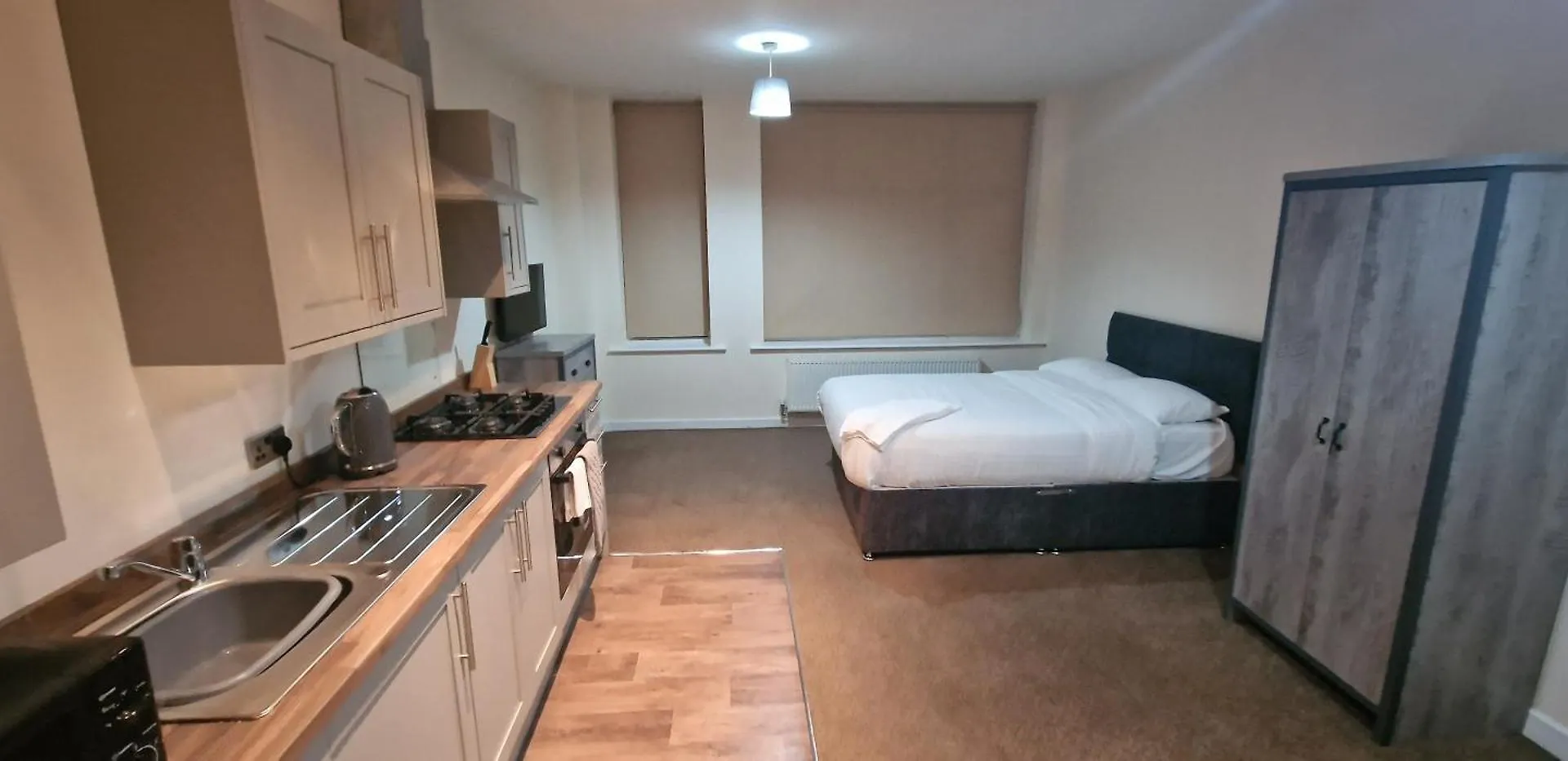 Apartment In Central Halifax United Kingdom